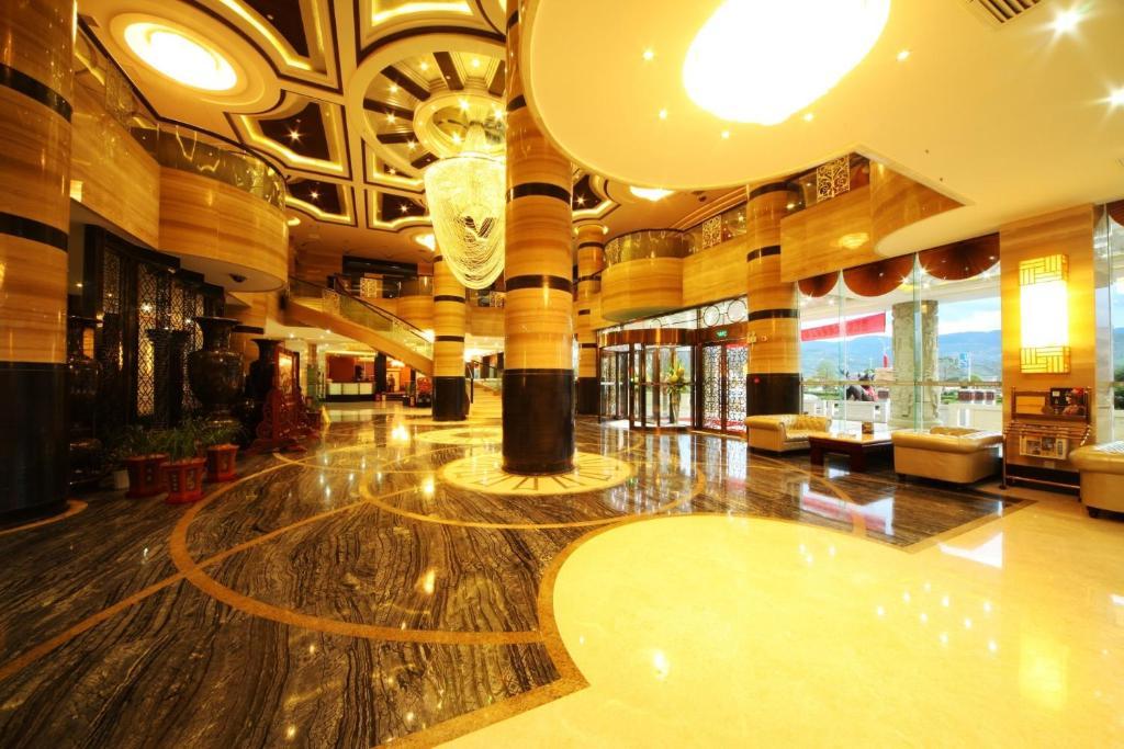 Xiongzhao Grand Hotel Weishan Дали Экстерьер фото